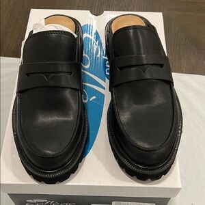 Aqua College Women's Fever Comfort Insole Leather Loafers  Size 6.5
